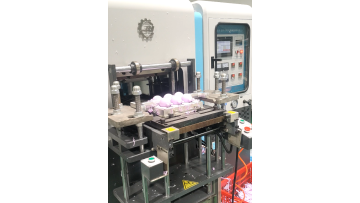 Universal Mold Base on Hydraulic Press for Silicone Trendy Doll Production