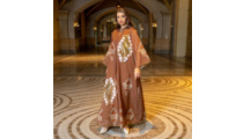 New Fashion Design Evening Dresses Islamic Clothing Special Neck Embroidery Applique Design Arab Women Abayas1