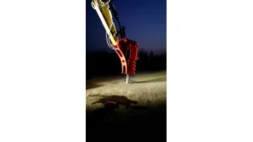 Top Type Hydraulic Breaker for PC200 Excavator1