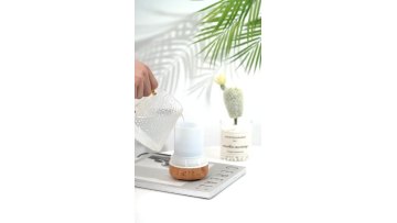 Rotating New Wood Grain Essential Oil Ultrasonic Aroma Diffuser home Atomizing aromatherapy diffuser1