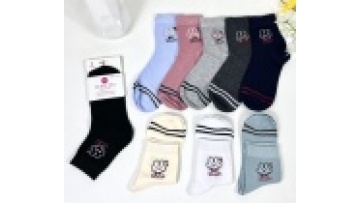 Oemen Wholesale Girl Cute  New Custom Logo Embroidered Cotton Socks Lady Casual Flat Shoes Sport Cotton Kids Women's socks1