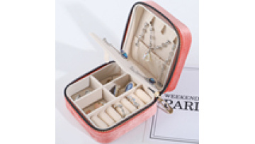 Wholesale custom new logo velvet jewelry packaging box Earrings jewelry storage box necklace ring velvet jewelry box1