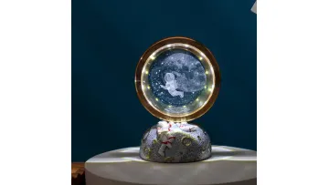 3D Carved Crystal Ball, Rotatable Night Light, Creative Astronaut1