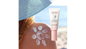 Sunscreen Lotion With Broad Spectrum SPF 25 35 50 Sunscreen Sun Cream1