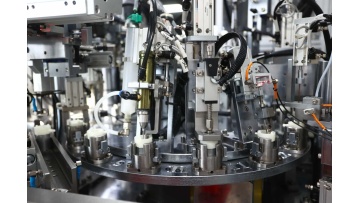Automated Adhesive Application and Assembly for Micro Air Pump Production