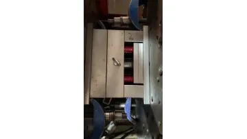 High Quality Full Automatic Horizontal Plastic Injection Moulding Wall Plug Making Machine1