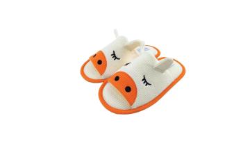 soft indoor slipper
