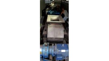 Granite Limestone talc cobble stone Double Tooth Roller Crushing plant Teeth Roller Crusher1