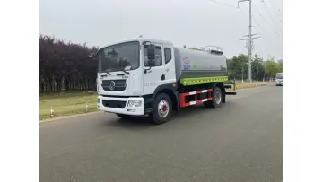 Factory Direct Dongfeng 4X2 9.71cbm Multi-Purpose Watering Truck1