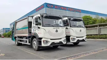 High Quality Sinotruk 4X2 18cbm Compacted Refuse Truck1