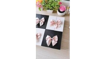 Valentine's lipstick necklace rose boxes flower