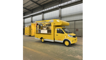 Department Store Melon and Fruit Display and Sales Vehicle