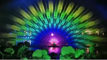 Water screen projection show