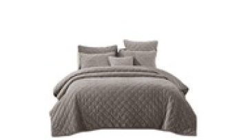 OEKO-TEX Certificate Velvet Quilted Bedspread Twin Size1