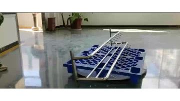 Double-layer tool hanger