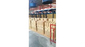 Refractory fire clay bricks