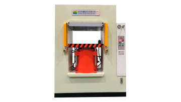 300-ton frame type hydraulic press