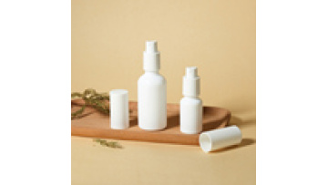 White Porcelain Serum Bottles - 5ml, 30ml, 50ml Skincare Packaging with Mist Spray1