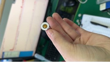 Medical atomizer plate