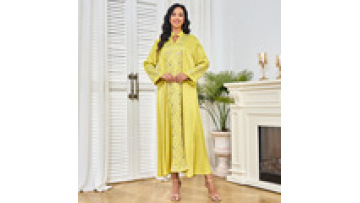 Middle Eastern Women Abaya Robe Embroidery Dubai New Muslim Robe Maxi Skirt Modest Abaya Dress1