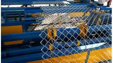 3.0mm PVC Chain Link Fence For Football Ground1