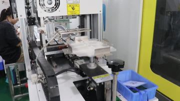 MVI_34841111