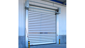 Simple hard door