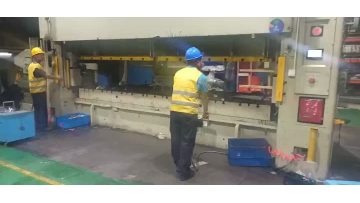 Safety light curtains sensor autonics light curtain for worker protection in large machinery