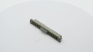 DIN 41612 M TYPE- Female 24+8P 180 DIP