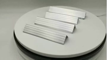 Aluminium extruded angle profile