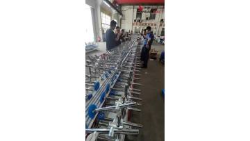 Cold glue laminate machine for panel 