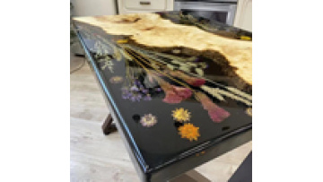 Free Sample Factory Direct Solid Walnut Wood Cafe Coffee Kitchen Wooden Restaurant River Epoxy Resin Slab Dining Table1