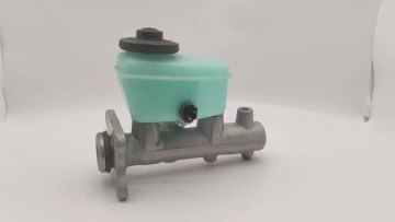 Top Quality Brake Pump Assembly Brake Master Cylinder OE 47201-60550 Fits for TOYOTA1