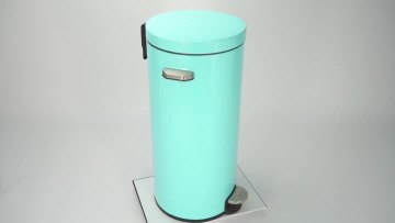 blue steel garbage can with handle