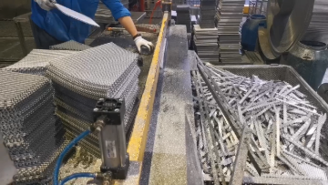 Guide Plate Cutting machine