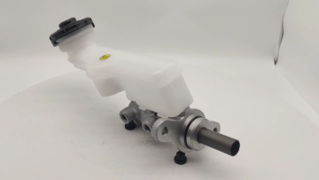 Top Quality Brake Pump Assembly Brake Master Cylinder 46100-T9A-T01 Fits for HONDA CITY VI Saloon1