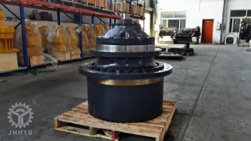 PC3000-6 swing gearbox
