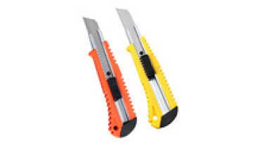 Zhixin Wholesale Durable Rugged Strong Utility Knife Replaceable Blade Plastic Body High Quality Utility Knife1