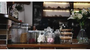 Glass Food bank .mp4