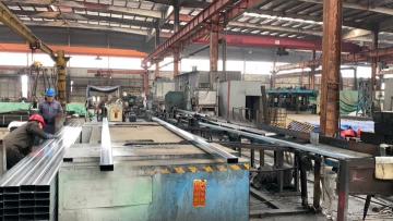 Stainless steel square tube