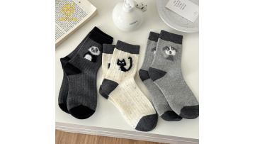 Korean version plush cartoon dot yarn mid tube socks