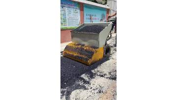 CE EPA Mini Road Asphalt Paver Machine