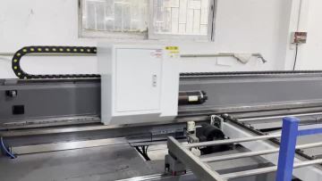 2000W Pipe laser cutting machine