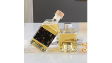 Wholesale Miniature Liquor Vodka Whiskey Luxury Little Wine Square Stackable Bottle Clear Foreign Wine Glass Bottle1