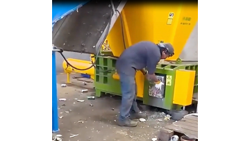 Aluminum cans Baler
