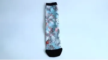 Unisex Men Women Custom Wholesale Polyester Digital Printing Socks1
