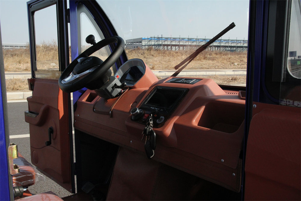 Electric Tricycle for Courier Transport