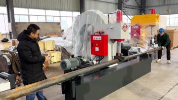 Lamp Pole Straightening Machine