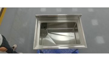 Large single bucket pool