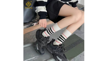 Korean retro striped ins mid tube color blocked college style pile socks